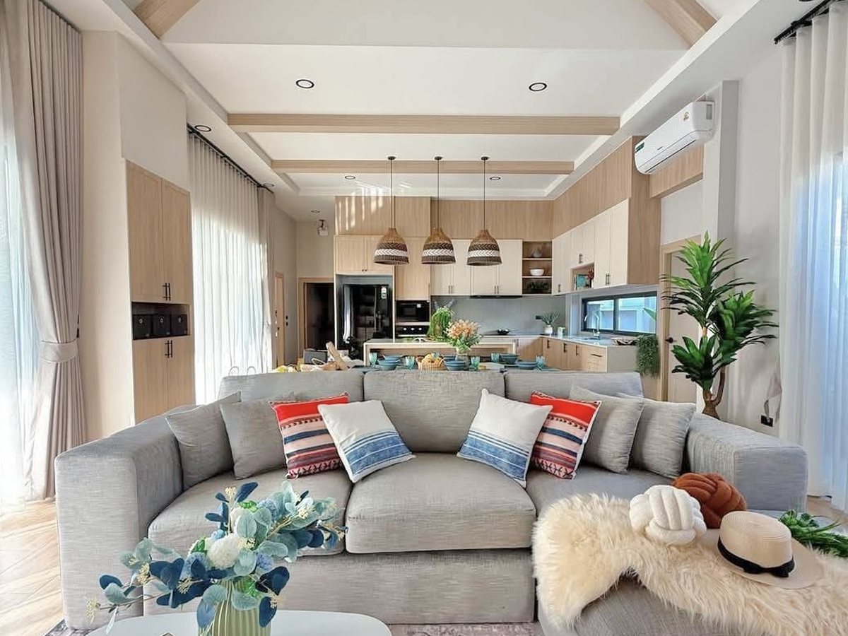 Three bedroom condos in Pattaya and Jomtien